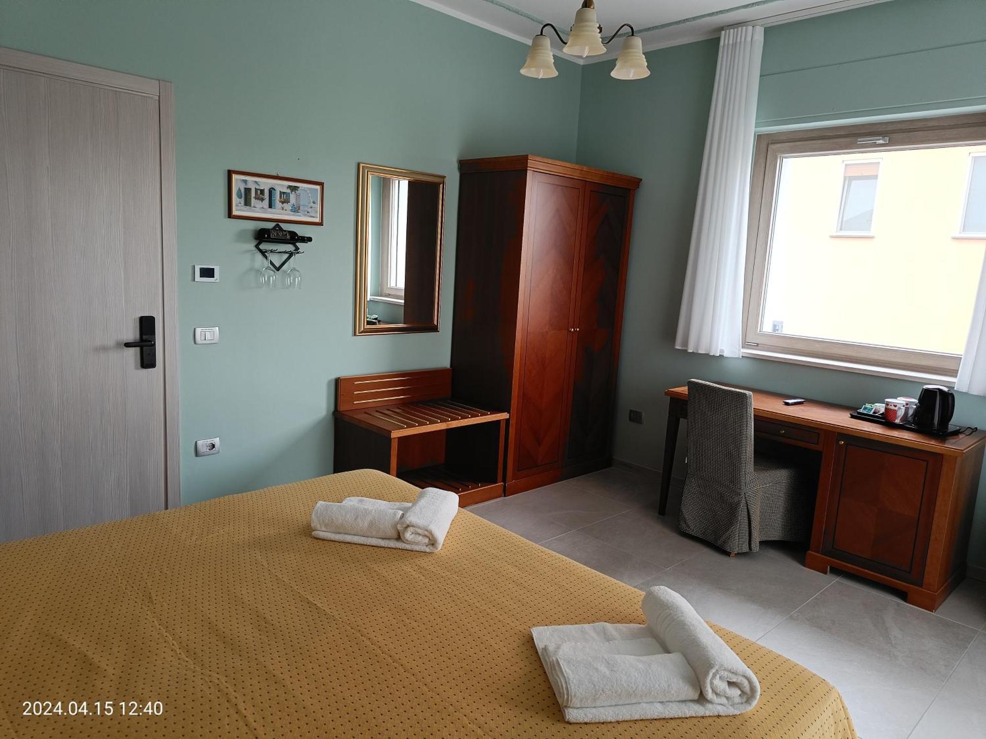 Villa Mariana Bed And Breakfast Saluzzo Exterior photo